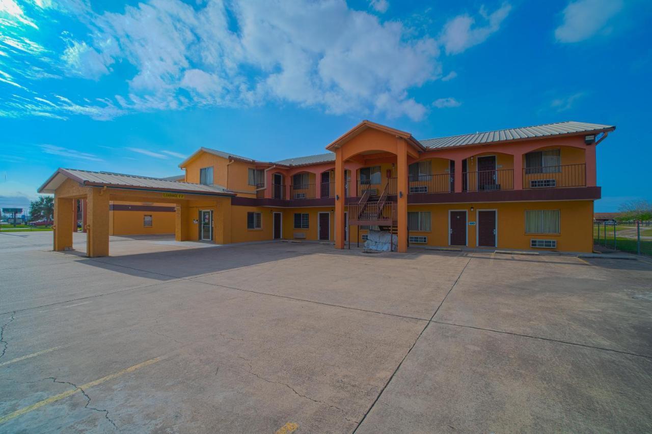 Texas Inn San Benito Near Harlingen 外观 照片
